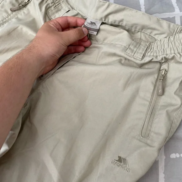 Vintage 1990s trespass gorpcore beige cargo trousers small - Picture 4 of 4